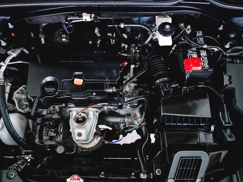 Used 2023 Honda HR-V LX image 11