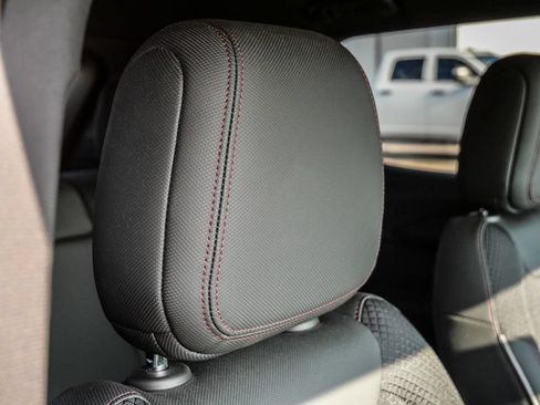 Used 2023 Chevrolet TrailBlazer RS w/ Convenience Package FWD image 45