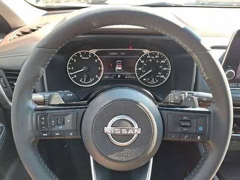 Certified 2023 Nissan Rogue SV w/ SV Premium B Package AWD/4WD image 21