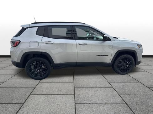New 2026 Jeep Compass Latitude AWD/4WD image 6