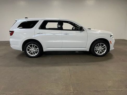Used 2025 Dodge Durango GT AWD/4WD image 2