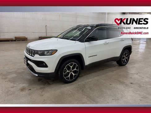 Used 2025 Jeep Compass Limited AWD/4WD image 12