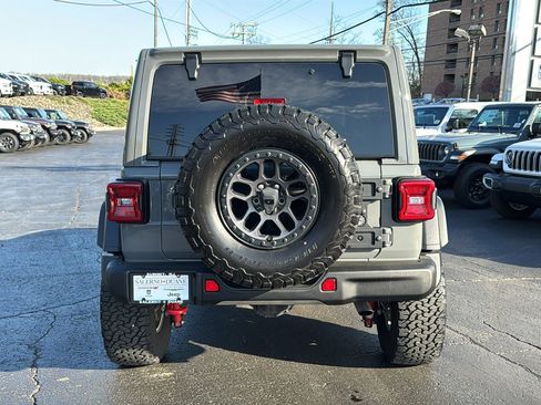 Certified 2022 Jeep Wrangler Unlimited Rubicon w/ Xtreme Recon 35" Tire Package AWD/4WD image 6