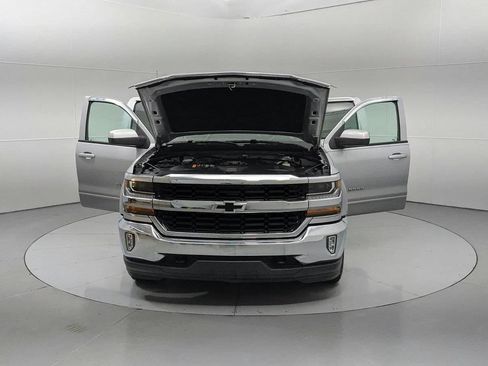 Used 2017 Chevrolet Silverado 1500 LT w/ All Star Edition AWD/4WD image 10