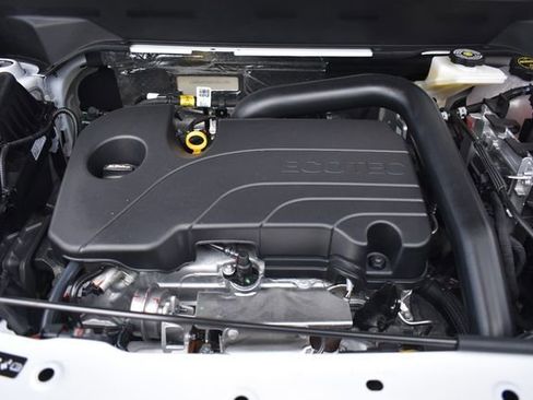 New 2026 Chevrolet Equinox LT w/ Safety and Technology Package AWD/4WD image 33