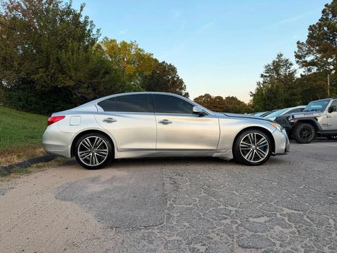 Used 2016 INFINITI Q50 3.0t Premium w/ Driver Assistance Package AWD/4WD image 5