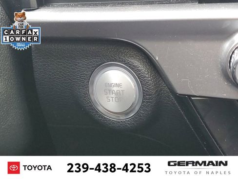 Used 2024 Kia Telluride EX image 33