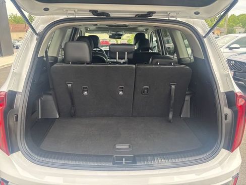 Used 2024 Kia Telluride S w/ S Sunroof Package AWD/4WD image 19