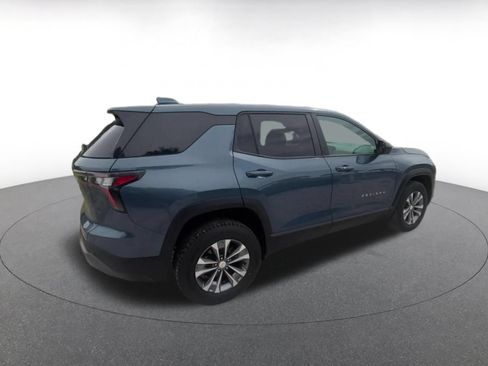 Used 2025 Chevrolet Equinox LT FWD image 14