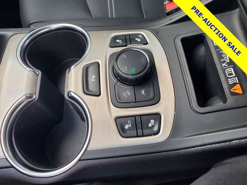 Used 2022 GMC Terrain Denali AWD/4WD image 34