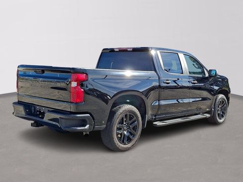 Used 2025 Chevrolet Silverado 1500 Custom AWD/4WD image 6
