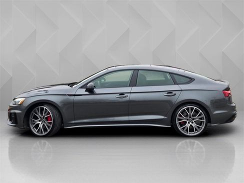 Used 2025 Audi A5 2.0T Premium Plus w/ Premium Plus image 3