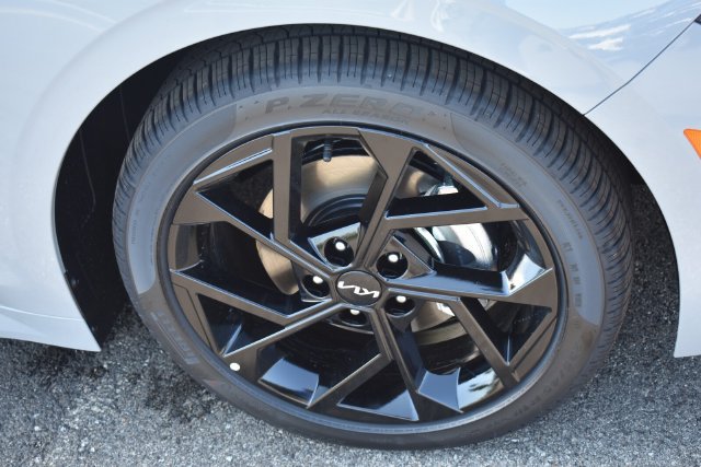 New 2026 Kia K5 GT-Line w/ GT-Line Premium Package AWD/4WD image 12