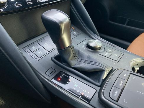 Used 2023 Lexus IS 300 300 w/ Premium Package image 24