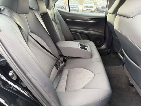 Used 2023 Toyota Camry LE w/ Convenience Package image 7