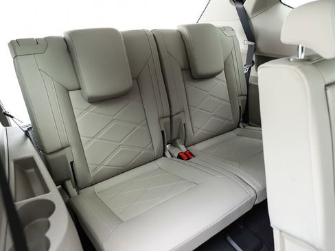 New 2026 Volkswagen Atlas SE image 76