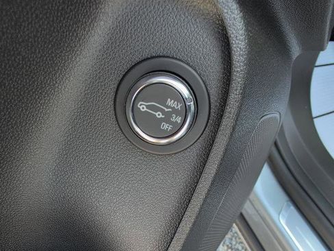 New 2026 Buick Envista Avenir FWD image 16