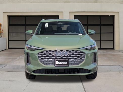 New 2025 Audi Q5 Premium image 2