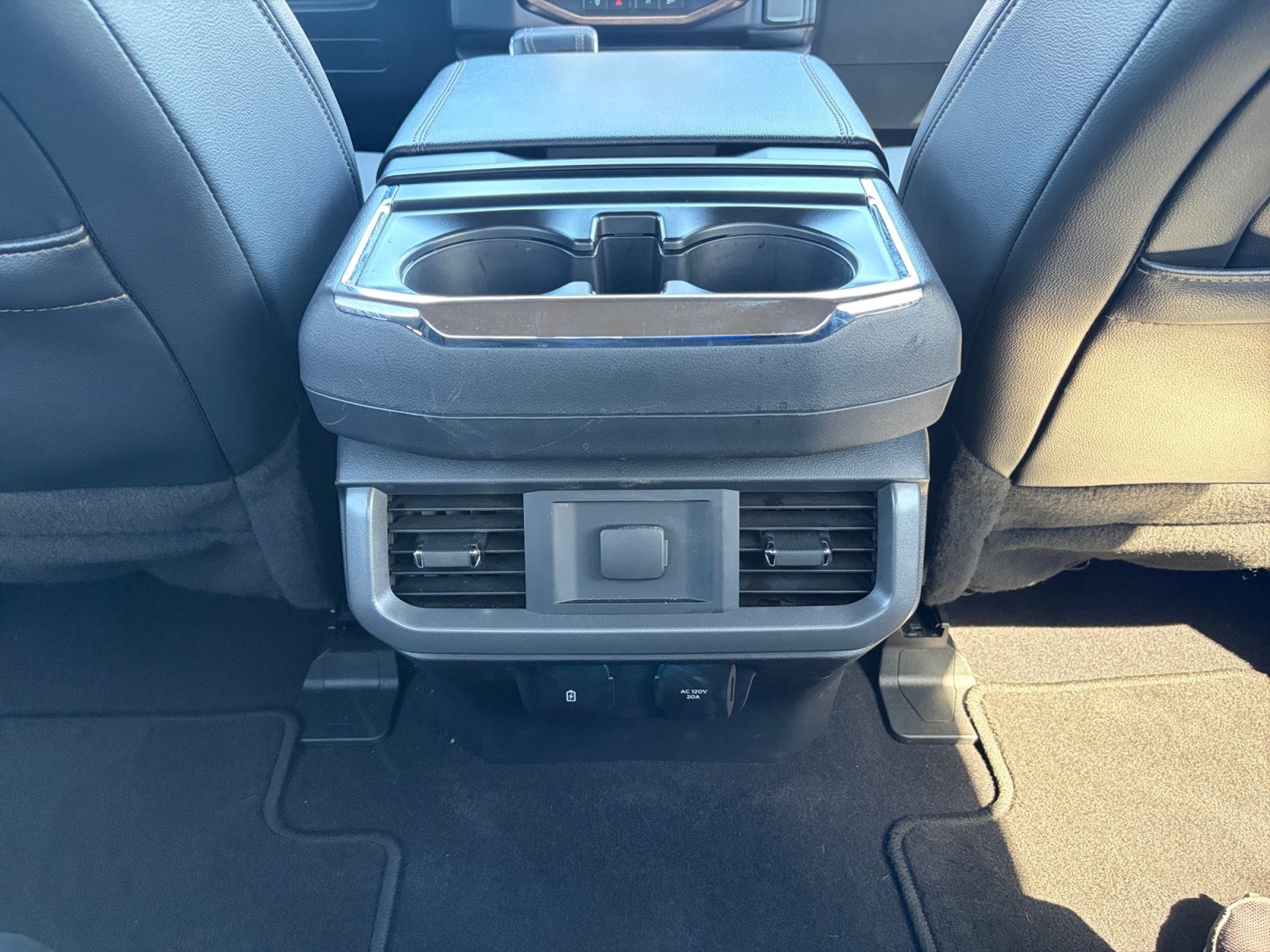 Used 2023 Ford F150 Lightning Lariat AWD/4WD image 26