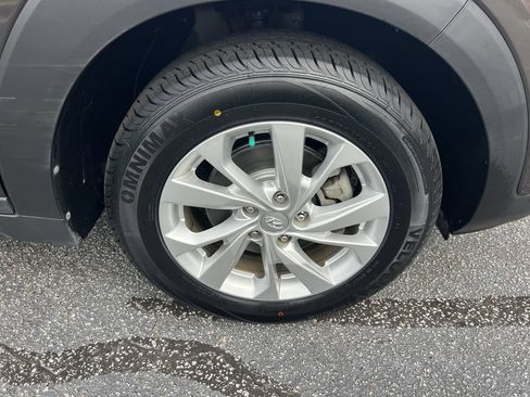 Used 2019 Hyundai Tucson SE FWD image 13