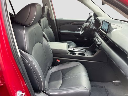 Used 2023 Honda Pilot Elite image 31