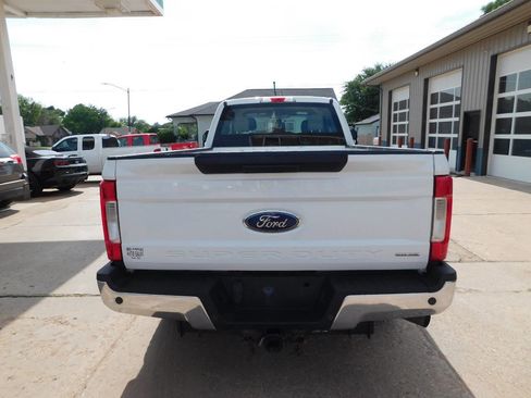 Used 2017 Ford F250 XL w/ Power Equipment Group image 6