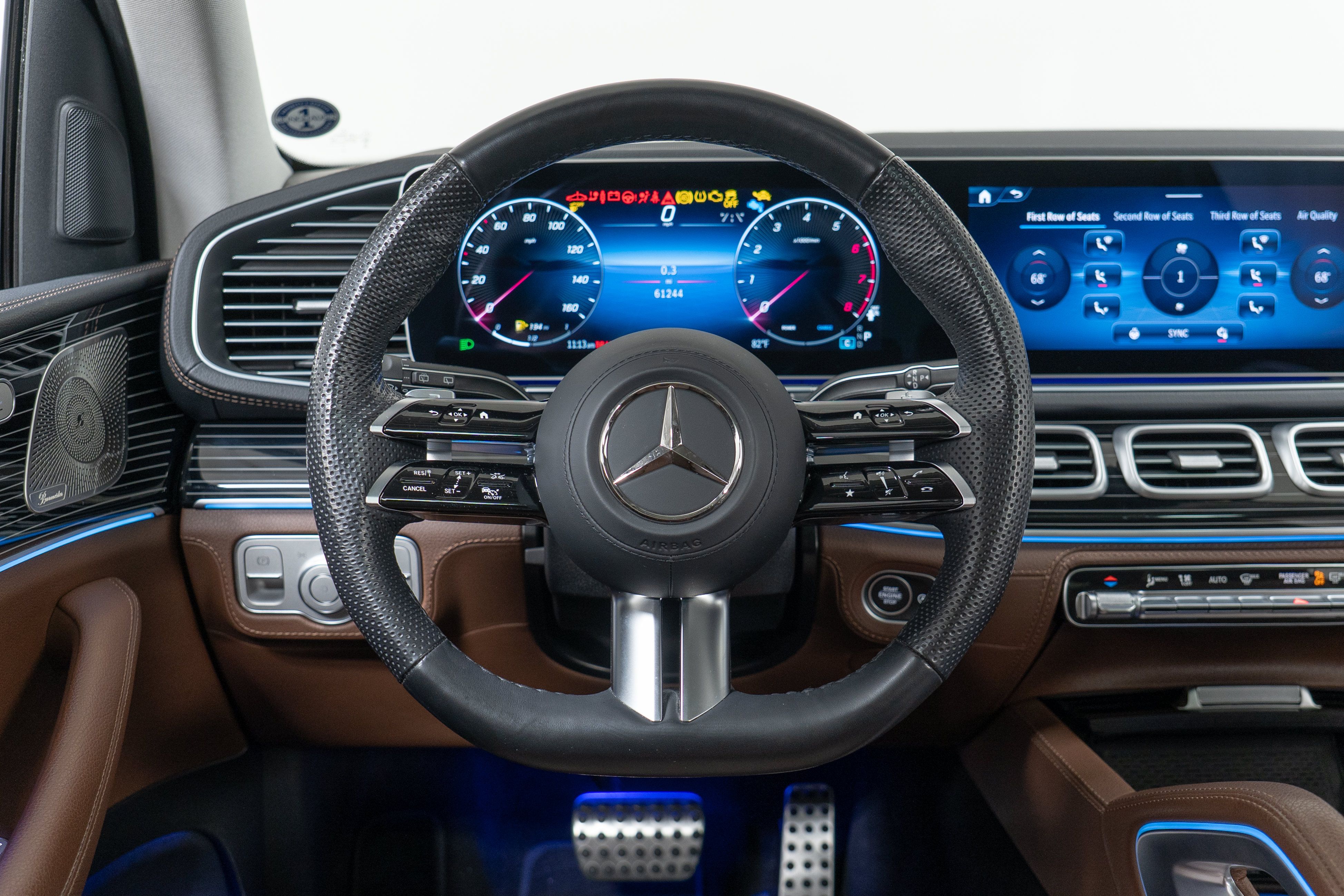 Used 2024 Mercedes-Benz GLS 450 4MATIC image 17