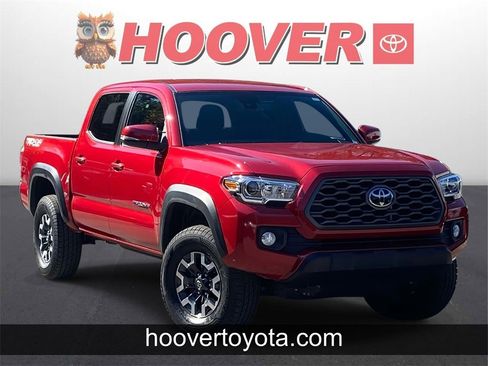 Used 2021 Toyota Tacoma TRD Off-Road image 1