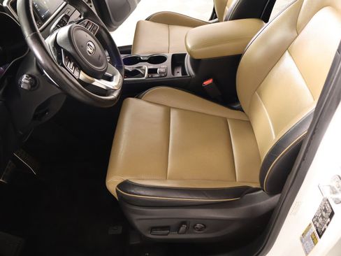 Used 2020 Kia Sportage SX AWD/4WD image 12