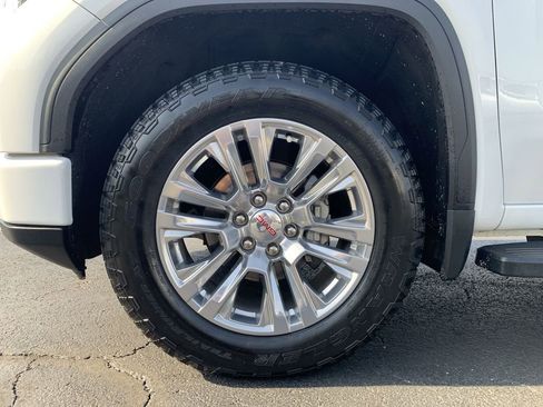 Used 2023 GMC Sierra 1500 Denali w/ Technology Package image 18