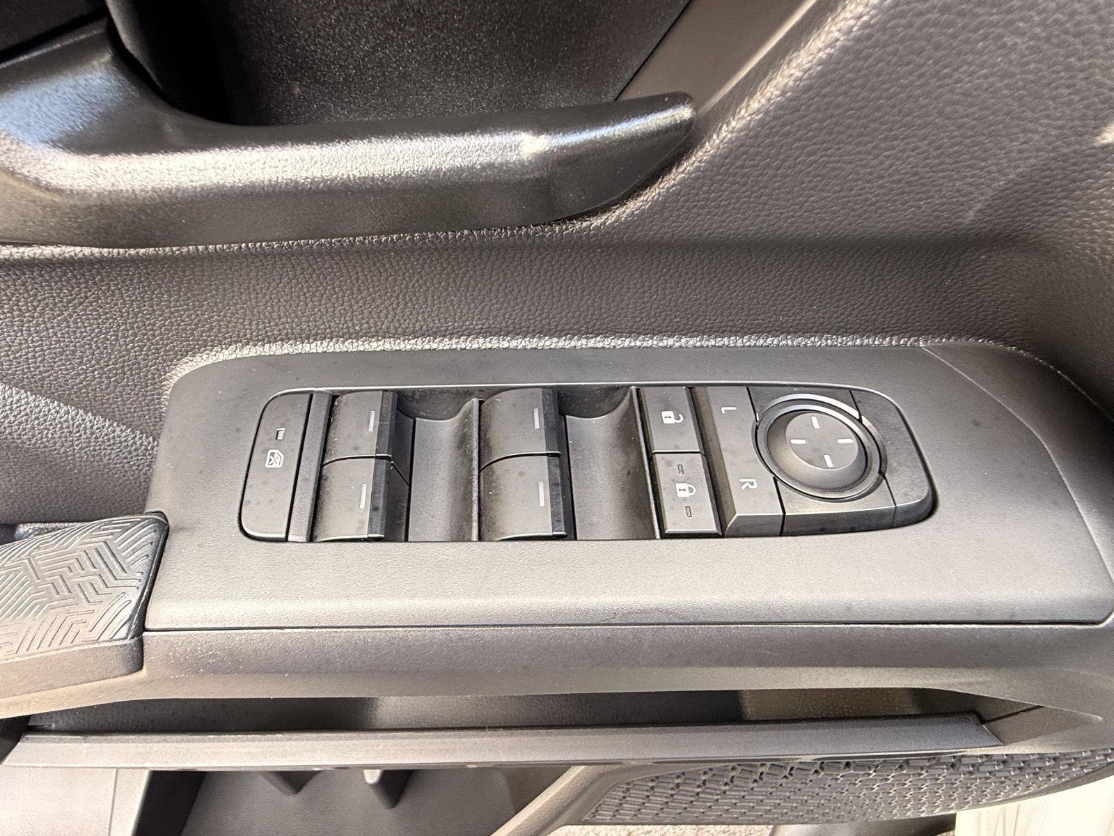 Used 2024 Toyota Tacoma SR w/ SR Upgrade Package RWD image 13