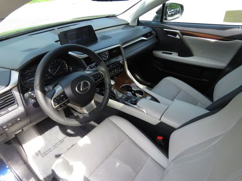 Used 2018 Lexus RX 450h AWD w/ Premium Package image 11