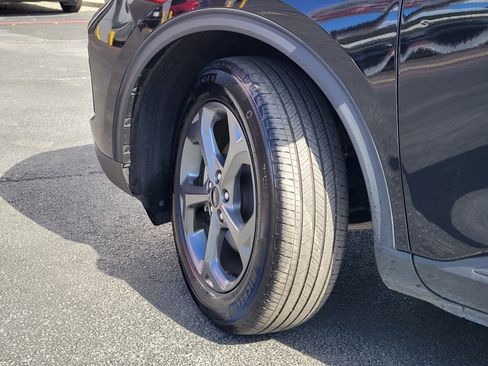 Certified 2025 Ford Escape ST-Line FWD image 34