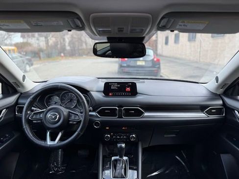 Used 2018 MAZDA CX-5 Touring w/ Preferred Equipment Package image 32