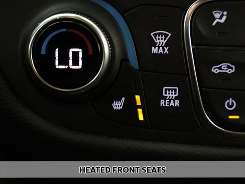 Used 2024 Chevrolet Equinox LT AWD/4WD image 6