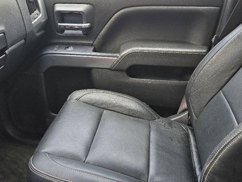Used 2018 Chevrolet Silverado 2500 LT AWD/4WD image 15