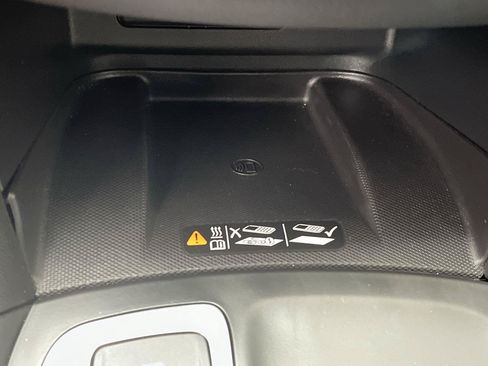 Certified 2020 Chevrolet Equinox Premier AWD/4WD image 24