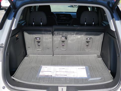 Used 2024 Chevrolet TrailBlazer LT w/ Convenience Package image 17