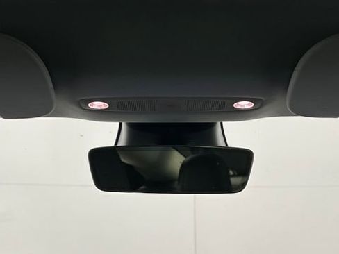 Used 2022 Tesla Model 3 Long Range image 18