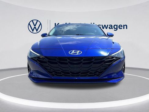 Used 2023 Hyundai Elantra Blue FWD image 8