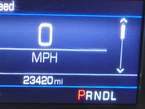 Used 2024 Chevrolet Equinox LS w/ LS Convenience Package image 2