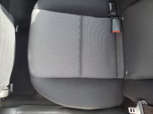 Used 2007 MAZDA MAZDA3 i Touring FWD image 25