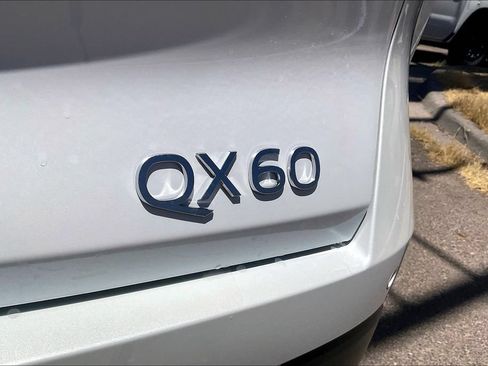 New 2027 INFINITI QX60 Luxe w/ Cargo Package FWD image 9