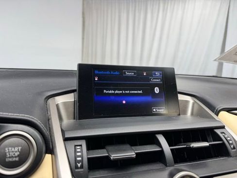 Used 2017 Lexus NX 200t 200t image 25