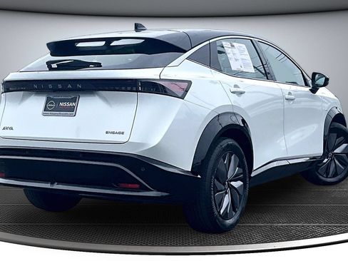 Used 2023 Nissan Ariya FWD image 6
