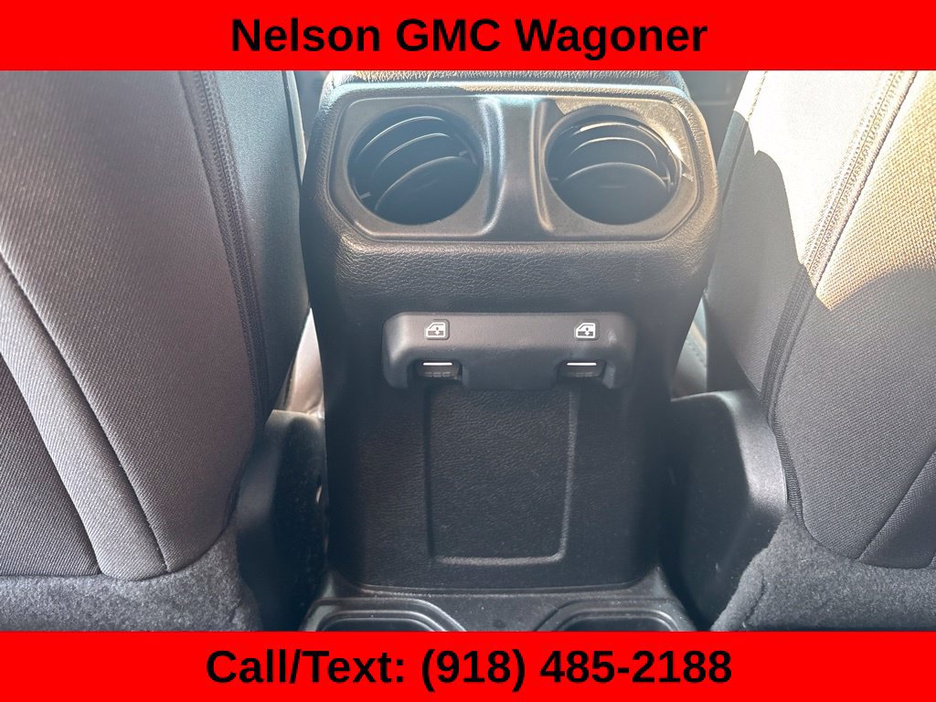 Used 2023 Jeep Gladiator Sport AWD/4WD image 19