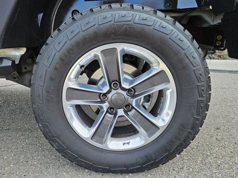 Used 2018 Jeep Wrangler Unlimited Sport S image 21