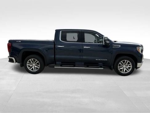 Used 2022 GMC Sierra 1500 SLT w/ SLT Premium Plus Package AWD/4WD image 6