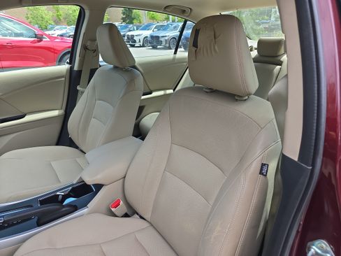 Used 2014 Honda Accord Touring image 20