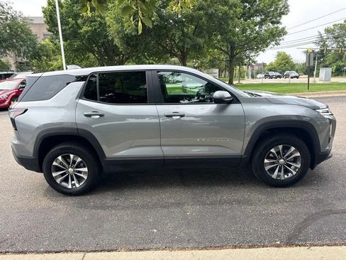 Used 2025 Chevrolet Equinox LT w/ Safety and Technology Package AWD/4WD image 7